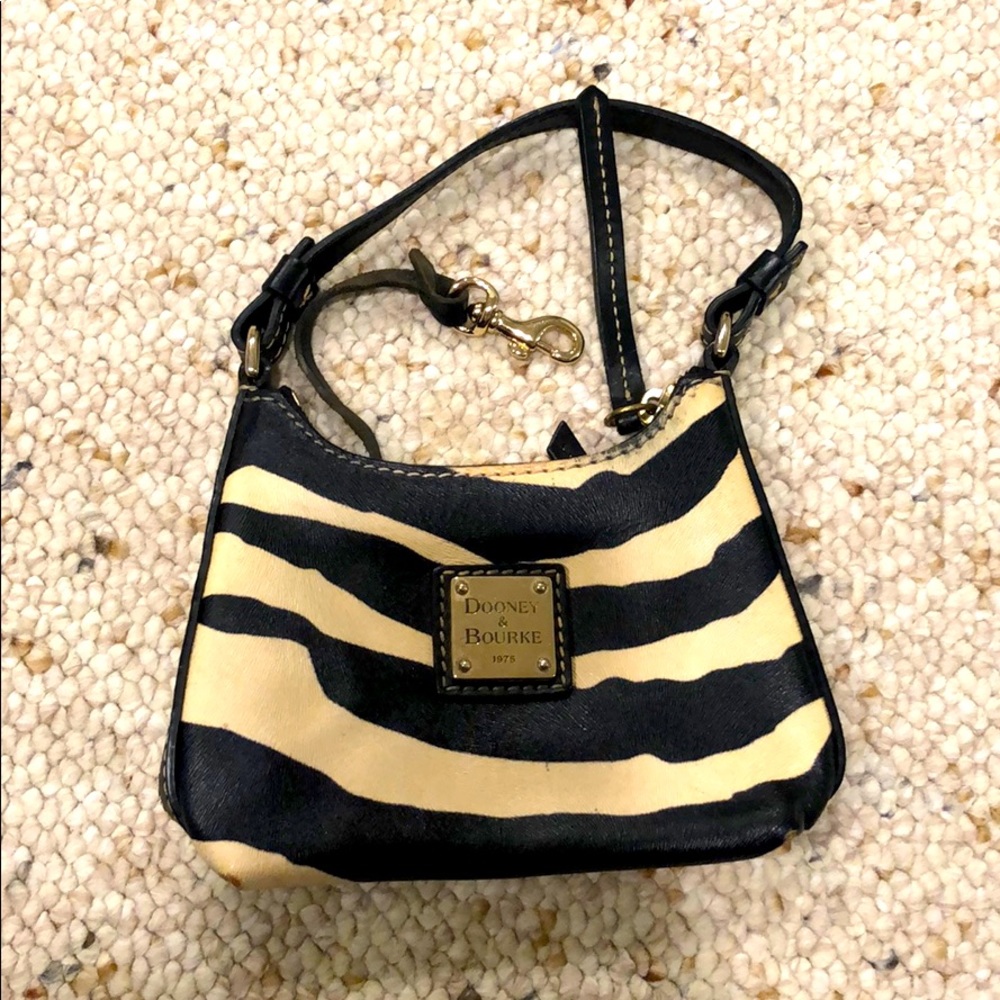 Dooney & Bourke Purse